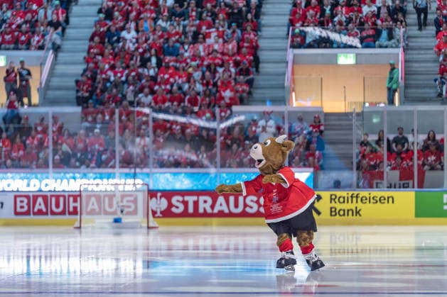 21 05 2026, Zurich, Swiss Life Arena, Ice Hockey World Championships Switzerland Great Britain, Cooly Zurich Swiss Life Arena Zurich Switzerland Copyright: xJustPictures.ch StefanxEmchx jp-de-StEm-DSC0001020260521
