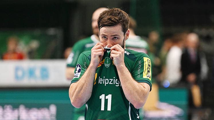 Handball Bundesliga, Season 2025 2026, Matchday 32, SC DHfK Leipzig vs MT Melsungen 21 05 2026 Disappointment among players from Leipzig after the defeat in the Handball Bundesliga match DHfK Leipzig vs MT Melsungen 21 05 2026 On display Lukas Binder Outfield player DHfK Leipzig, shirt number 11 Leipzig Saxony Germany QUARTERBACK Immobilien Arena Am Sportforum 2