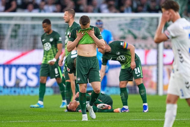 21 05 2026, xydrx, Men, Football, Relegation first leg, 1 Bundesliga, VfL Wolfsburg SC Paderborn 07, Season 2025 2026, Volkswagen Arena Yannick Gerhardt VfL Wolfsburg, 31 disappointed DFB regulations prohibit any use of photographs as image sequences and or quasi video Copyright: HMBxMedia YannisxDreimann