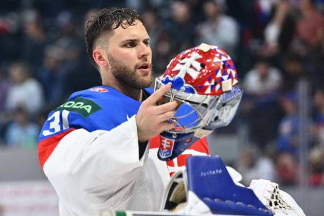 Goalie of Slovakia Samuel Hlavaj in action during the 2026 IIHF World Championship, WM, Weltmeisterschaft Group B, match Slovakia vs Denmark, Fribourg, Switzerland, on May 21, 2026. (CTKxPhoto RadekxPetrasek) CTKPhotoP2026052108980  CTKPhotoP2026052108980