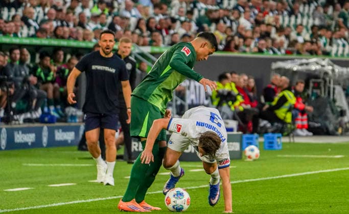 Germany Relegation Bundesliga 2025 2026, Matches Thu, 21 05 2026 VfL Wolfsburg vs SC Paderborn 07 Volkswagen Arena Wolfsburg Adam Daghim VfL Wolfsburg, 11 Jonah Sticker SC Paderborn 07, 3 Wolfsburg Copyright: xAymanxAlahmedx