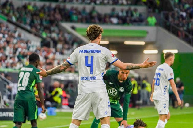 Germany Relegation Bundesliga 2025 2026, Matches Thu, 21 05 2026 VfL Wolfsburg vs SC Paderborn 07 Volkswagen Arena Wolfsburg Calvin Brackelmann SC Paderborn 07, 4 Wolfsburg Copyright: xAymanxAlahmedx