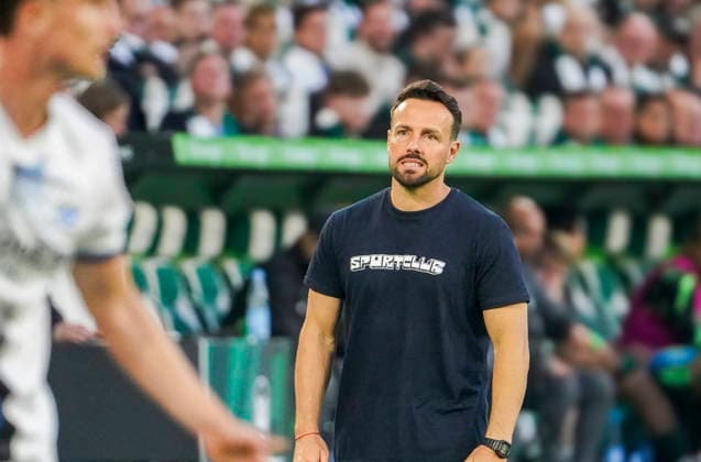 Germany Relegation Bundesliga 2025 2026, Matches Thu, 21 05 2026 VfL Wolfsburg vs SC Paderborn 07 Volkswagen Arena Wolfsburg Ralf Kettemann Coach SC Paderborn 07 Wolfsburg Copyright: xAymanxAlahmedx