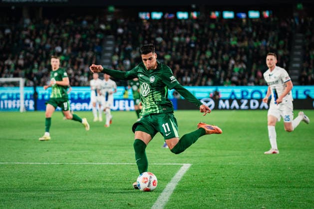 Relegation VfL Wolfsburg vs SC Paderborn, 21 05 2026 Adam Daghim VfL Wolfsburg, 11 shoots Football, 1 Bundesliga, Relegation, First leg VfL Wolfsburg vs SC Paderborn on 21 05 2026 at Volkswagen Arena, Wolfsburg DFL REGULATIONS PROHIBIT ANY USE OF PHOTOGRAPHS AS IMAGE SEQUENCES AND OR QUASI VIDEO Copyright: xBEAUTIFULxSPORTS Tonhäuserx
