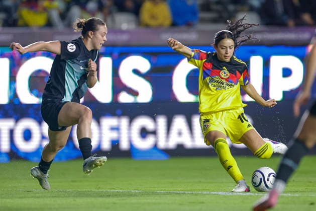 CONCACAF W CHAMPIONS CUP 2026 CONCACAF W CHAMPIONS CUP 2026 AMERICA VS GOTHAM FC 20052026 PACHUCA, HIDALGO Action photo of a defender L of Gotham FC and Scarlett Camberos R of America, during semifinal game of the CONCACAF W Champions Cup 2026, held at the Estadio Hidalgo of Pachuca, Hidalgo Action photo of defender L of Gotham FC and Scarlett Camberos D of America, during semifinal game of the CONCACAF W Champions Cup 2026, held at the Estadio Hidalgo of Pachuca, Hidalgo PHOTO BY IMAGENSHOP AGENCIA FOTOGRAFICA PACHUCA HIDALGO MEXICO Copyright: xYOALIxMARTINEZx