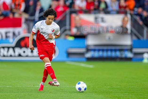 UTRECHT , 21-05-2026 , Stadion Galgenwaard , season 2025 2026 , play-offs for European football , Dutch football Eredivisie , match between Utrecht - Heerenveen , picture shows Utrecht player Gjivai Zechiel Utrecht - Heerenveen (play off)  x203868755x Copyright: