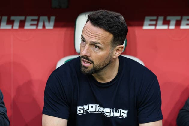 Coach Ralf Kettemann SC Paderborn first leg relegation 2026, 1 Soccer Bundesliga season 2025 2026 VfL Wolfsburg vs SC Paderborn at the Volkswagen Arena in Wolfsburg Soccer,Germany,Man,Men,21 05 2026