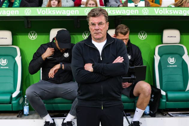 Coach Dieter Hecking VfL Wolfsburg first leg relegation 2026, 1 Football Bundesliga season 2025 2026 VfL Wolfsburg vs SC Paderborn at the Volkswagen Arena in Wolfsburg Football,Germany,Man,Men,21 05 2026