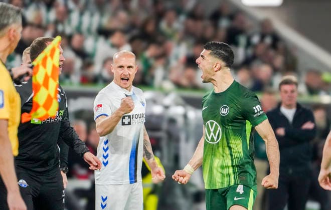 Germany Relegation Bundesliga 2025 2026, Matches Thu, 21 05 2026 VfL Wolfsburg vs SC Paderborn 07 Volkswagen Arena Wolfsburg Mimic, facial expression, emotion Konstantinos Koulierakis VfL Wolfsburg, 4 Wolfsburg Copyright: xAymanxAlahmedx