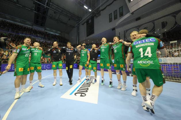 21 05 2026, xtgx, handball, Daikin HBL, SC Magdeburg SG Flensburg Handewitt v l Magdeburg celebrating title win, championship, German champion, jubilant, celebration Magdeburg