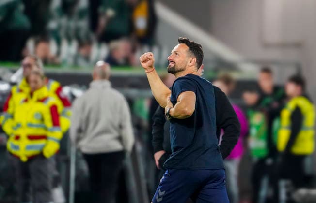 Germany Relegation Bundesliga 2025 2026, Matches Thu, 21 05 2026 VfL Wolfsburg vs SC Paderborn 07 Volkswagen Arena Wolfsburg Joy, emotions, jubilation Ralf Kettemann Coach SC Paderborn 07 Wolfsburg Copyright: xAymanxAlahmedx