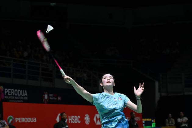 (260522) -- KUALA LUMPUR, May 22, 2026 -- Pitchamon Opatniputh of Thailand competes during the women s singles quarterfinal match between Chen Yufei of China and Pitchamon Opatniputh of Thailand at 2026 Malaysia Masters badminton tournament in Kuala Lumpur, Malaysia, May 22, 2026. (Photo by Xinhua) (SP)MALAYSIA-KUALA LUMPUR-BADMINTON-MALAYSIA MASTERS-WOMEN S SINGLES ChongxVoonxChung 