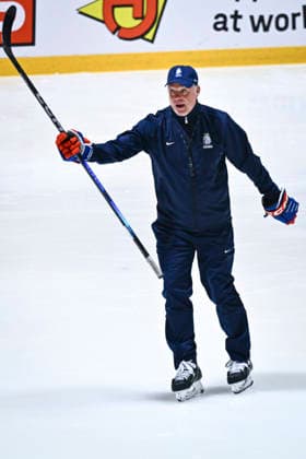 Head coach Radim Rulik attends Czech national Ice hockey, Eishockey team training session at the 2026 IIHF Ice Hockey World Championship, WM, Weltmeisterschaft in Fribourg, Switzerland, on May 22, 2026. (CTKxPhoto RadekxPetrasek) CTKPhotoP2026052202958  CTKPhotoP2026052202958
