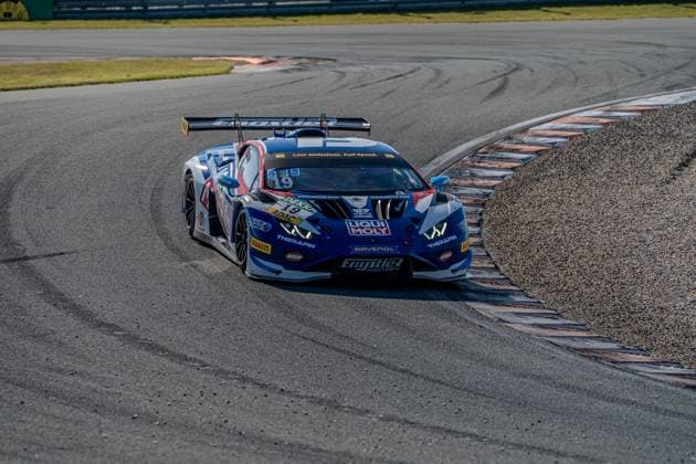 The Lamborghini Huracán GT3 with starting number 19 of the Liqui Moly Team Engstler Motorsport takes a corner at the ADAC GT Masters 2026 on May 22, 2026 at Circuit Park Zandvoort in the Netherlands Liqui Moly Team Engstler Motorsport 19 racing at Circuit Park Zandvoort Copyright: xMichaelxSchäferx