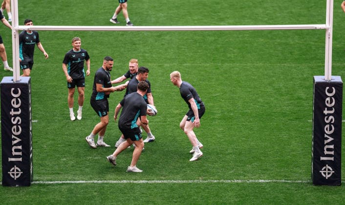Leinster Rugby Captain s Run, San Mames Stadium, Bilbao, Spain 22 5 2026 Thomas Clarkson Thomas Clarkson 22 5 2026  Copyright: x INPHO DanxSheridanx DAN_9462