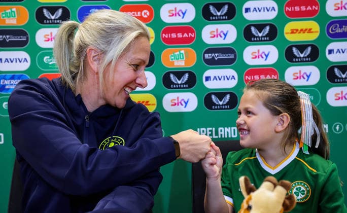 Republic of Ireland WNT Squad Announcement, FAI HQ, Dublin 22 5 2026 Head Coach Carla Ward with her daughter Hartley Carla Ward with her daughter Hartley 22 5 2026  Copyright: x INPHO RyanxByrnex RB2_5470