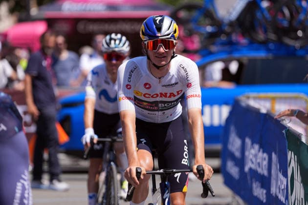 Italy™s Giulio Pellizzari of Red Bull - Bora - Hansgrohe (White jersey) during Stage 13 of the Giro d™Italia, from Alessandria to Verbania, Italy, Friday May 22, 2026.  Copyright: xGianxMattiaxD Albertox xLaPressex