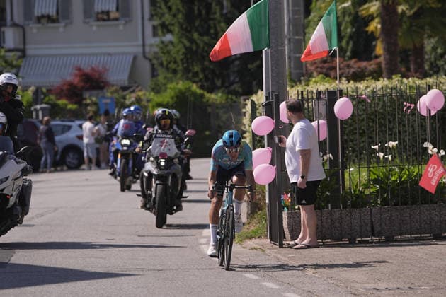 Norway™s Andreas Leknessund of Uno-X Mobility and Italy™s Alberto Bettiol of XDS Astana Team during Stage 13 of the Giro d™Italia, from Alessandria to Verbania, Italy, Friday May 22, 2026.  Copyright: xMarcoxAlpozzi LaPressex