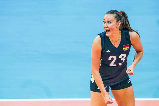 2026-05-22 Germany v France - Four Nations Cup APELDOORN, NETHERLANDS - MAY 22: Sarah Straube of Germany during the Four Nations Cup match between Germany and France at Omnisport on May 22, 2026 in Apeldoorn, Netherlands. Apeldoorn Omnisport Netherlands Content not available for redistribution in The Netherlands directly or indirectly through any third parties. Copyright: xAndrexWeeningx