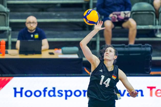 2026-05-22 Germany v France - Four Nations Cup APELDOORN, NETHERLANDS - MAY 22: Marie Scholzel of Germany during the Four Nations Cup match between Germany and France at Omnisport on May 22, 2026 in Apeldoorn, Netherlands. Apeldoorn Omnisport Netherlands Content not available for redistribution in The Netherlands directly or indirectly through any third parties. Copyright: xAndrexWeeningx