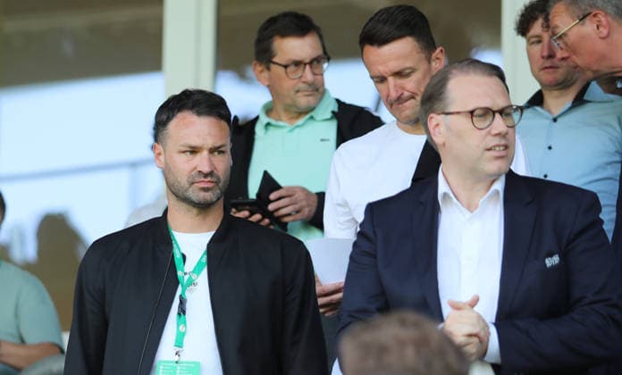 Berlin , soccer final DFB cup juniors VfL Wolfsburg vs VfB Stuttgart , from left Daniel Teufel Stefan Jung