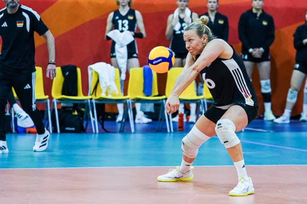 2026-05-22 Germany v France - Four Nations Cup APELDOORN, NETHERLANDS - MAY 22: Antonia Stautz of Germany during the Four Nations Cup match between Germany and France at Omnisport on May 22, 2026 in Apeldoorn, Netherlands. Apeldoorn Omnisport Netherlands Content not available for redistribution in The Netherlands directly or indirectly through any third parties. Copyright: xAndrexWeeningx