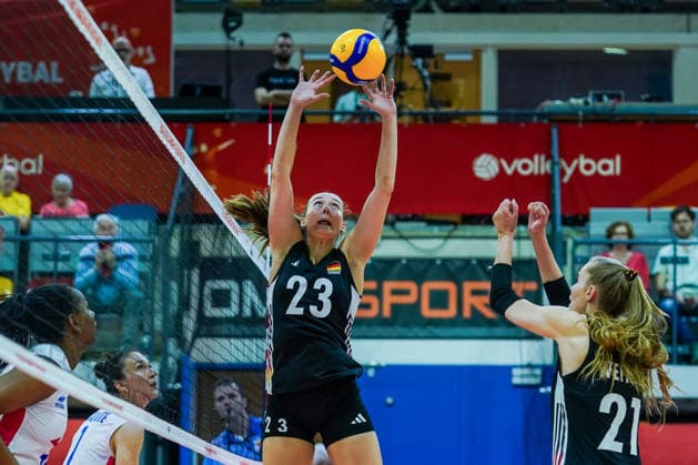 2026-05-22 Germany v France - Four Nations Cup APELDOORN, NETHERLANDS - MAY 22: Sarah Straube of Germany during the Four Nations Cup match between Germany and France at Omnisport on May 22, 2026 in Apeldoorn, Netherlands. Apeldoorn Omnisport Netherlands Content not available for redistribution in The Netherlands directly or indirectly through any third parties. Copyright: xAndrexWeeningx