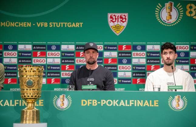 Soccer, Men, Season 2025 2026, Press conference for the 83 DFB Cup Final, FC Bayern Munich VfB Stuttgart, Coach Sebastian Hoeneß VfB Stuttgart , Atakan Karazor VfB Stuttgart , 22 05 2026, Copyright: xMatthiasxKochx