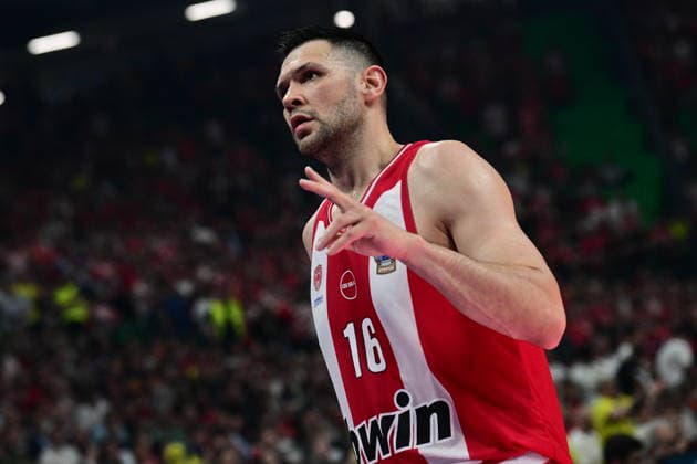 Olympiacos Piraeus v Fenerbahce Beko Istanbul Euroleague Final Four Kostas Papanikolaou of Olympiacos during the Euroleague match, Final Four Semifinal between Olympiacos Piraeus v Fenerbahce Beko Istanbul played at ATHENS Telekom Center Athens Stadium on May 22nd 2026 in Athens Greece Athens Greece Basketball Copyright: xAgenciaxLOFx