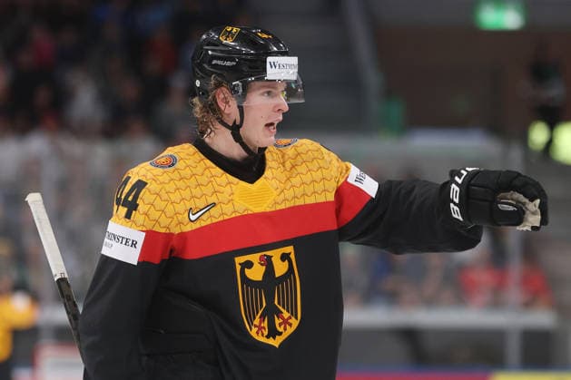 22 05 2026 Swiss Life Arena Zurich , SWITZERLAND, Mens Ice Hockey IIHF World Championship Zurich 2026 Group A GER HUN Joshua Samanski GER