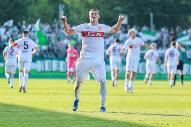 Soccer DFB Cup Junior Final VfL Wolfsburg U19 VfB Stuttgart U19 on 22 05 2026 at Karl Liebknecht Stadium in Potsdam Goal celebration to 0 3 by Neno Zezelj Stuttgart Enis Redzepi Stuttgart cheers DFB regulations prohibit any use of photographs as image sequences and or quasi video xJRx