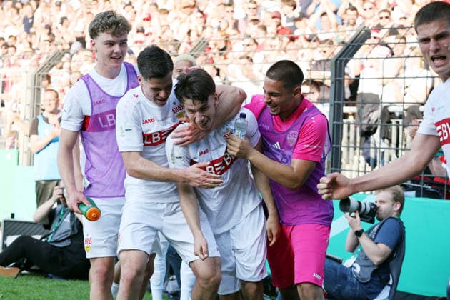 22 05 26 A Junioren DFB Pokal Final 2026 U19 VfL Wolfsburg U19 VfB Stuttgart Germany, Potsdam, 22 05 2026, Football, Season 2025 2026, A Junioren DFB Pokal Final 2026, U19 VfL Wolfsburg U19 VfB Stuttgart Neno Zezelj U19 VfB Stuttgart Jubel Tor 0 3 Zezelj