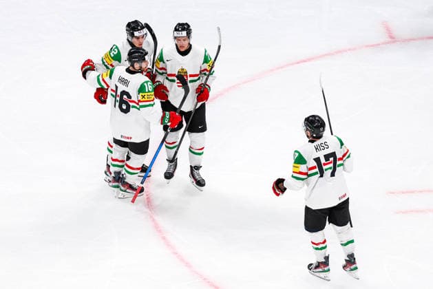 Ice hockey, Eishockey - IIHF WC 2026 ZURICH,SWITZERLAND,22.MAY.26 - ICE HOCKEY - IIHF Ice Hockey World Championship, WM, Weltmeisterschaft 2026, group stage, Germany vs Hungary. Image shows the rejoicing of Hungary.  GEPAxpictures xMaticxKlansek