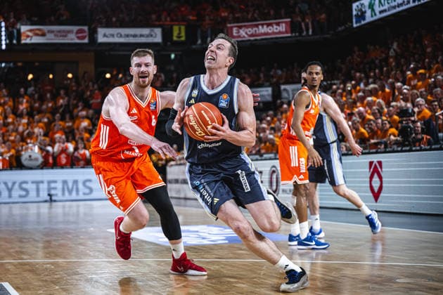 1 Basketball Bundesliga, easyCredit BBL, Season 2025 2026, Men, Playoffs, Quarterfinals, Game 3, 22 05 2026, RASTA Vechta ALBA Berlin Justin Bean 34 ALBA BERLIN in action Vechta RASTA Dome Lower Saxony Germany