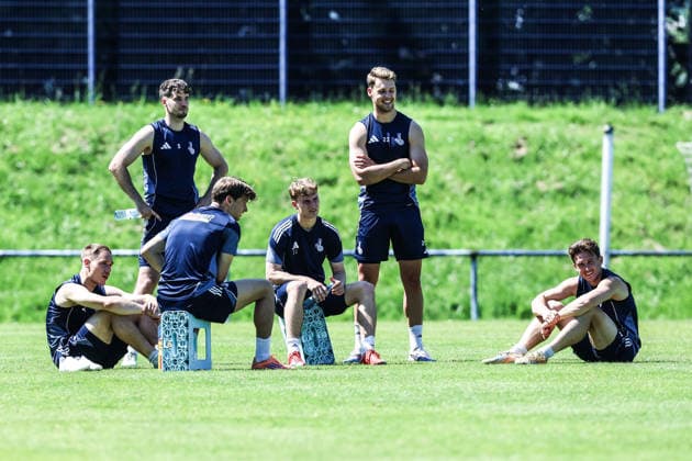 Sport, Football, 3 League Season 2025 2026 Training MSV Duisburg 22 05 2026, Training ground MSV Duisburg Florian Krüger MSV Duisburg, 26 Tobias Fleckstein MSV Duisburg, 5 Dominik Kother MSV Duisburg, 31 Thilo Töpken MSV Duisburg, 22 Patrick Sussek MSV Duisburg, 37 Duisburg Training ground MSV Duisburg North Rhine-Westphalia Germany