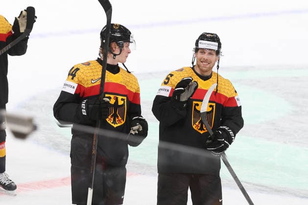 22 05 2026 Swiss Life Arena Zurich , SWITZERLAND, Mens Ice Hockey IIHF World Championship Zurich 2026 Group A GER HUN Final cheer Joshua Samanski Leon Huttl GER