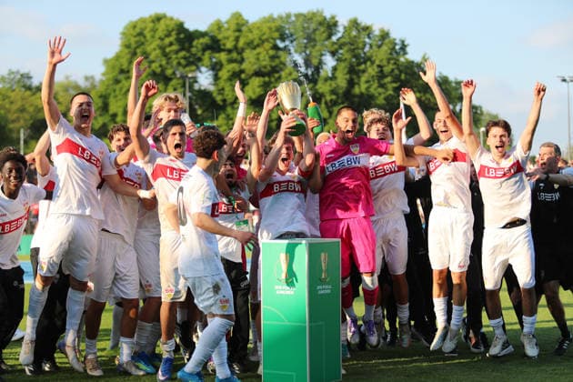 Berlin , Football final DFB Cup Juniors VfL Wolfsburg vs VfB Stuttgart , Vfb cheering with cup