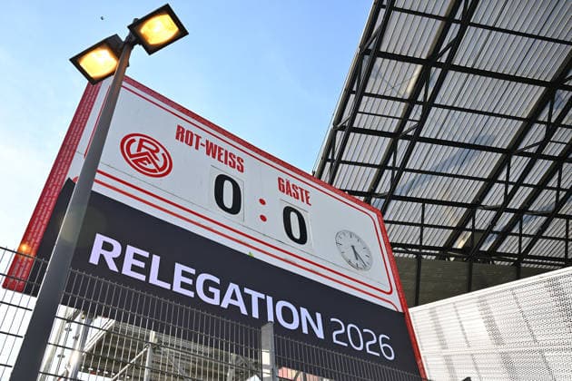 22 05 2026 Soccer season 2025 2026 Relegation 2 Soccer Bundesliga first leg Rot Weiss Essen RWE SpVgg Greuther Fürth Kleeblatt Sportfoto Zink xwoxzix DFL regulations prohibit any use of photographs as image sequences and or quasi video only for editorial use Feature Impression Symbolbild Symbol photo Lettering RELEGATION Old scoreboard