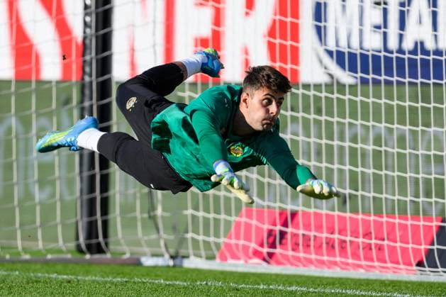 SOCCER - BL, Ried vs Rapid RIED,AUSTRIA,22.MAY.26 - SOCCER - ADMIRAL Bundesliga, Europacup play off, SV Ried vs SK Rapid Wien. Image shows Niklas Hedl (Rapid) during warm up.  GEPAxpictures xDanielaxMoser