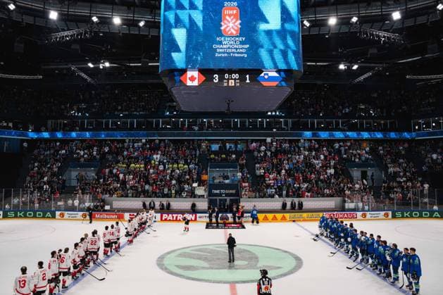 FRIBOURG, FRIBOURG - MAY 22: Players receive the best player awards following the 2026 IIHF World Championship, WM, Weltmeisterschaft Preliminary Round Group B match between Canada and Slovenia at BCF Arena on May 22, 2026 in Fribourg, Fribourg, Switzerland.  Copyright: xLivioxBaeriswylx xSPPx Sportspressphoto_SPR151909