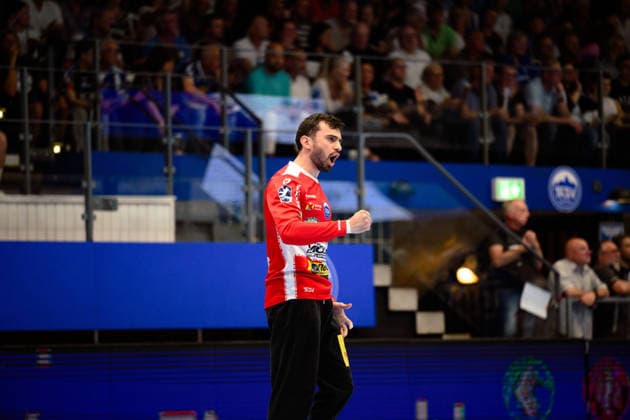 Matija Spikic ThSV Eisenach, 01 cheer to parade GER, ThSV Eisenach vs TBV Lemgo Lippe, 1 Daikin Handballbundesliga, Handball, Matchday 32, Season 2025 2026, 22 05 2026 GER, ThSV Eisenach vs TBV Lemgo Lippe, 1 Daikin Handballbundesliga, Handball, Matchday 32, Season 2025 2026, 22 05 2026 Eisenach Copyright: xEibner-Pressefoto MartinxHerbstx EP_MHT
