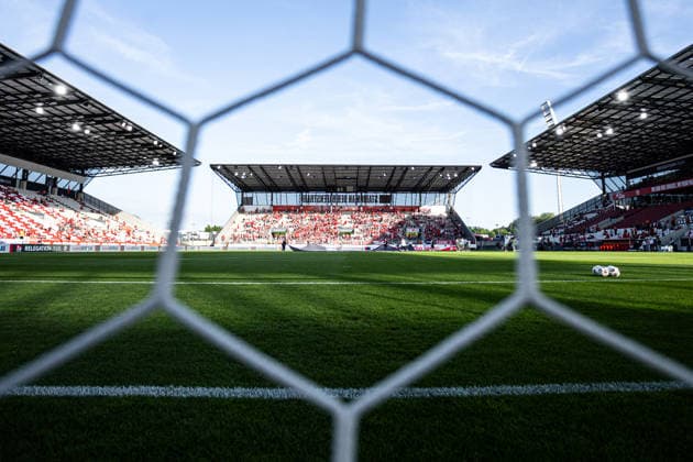 2 Bundesliga, Relegation Rot Weiss Essen SpVgg Greuther Fürth 22 05 2026 Symbolic image, view of stadium on Hafenstraße before the match 2 Bundesliga, Relegation Rot Weiss Essen SpVgg Greuther Fürth Stadion an der Hafenstraße, Essen 22 05 2026 DFL DFB regulations prohibit any use of photographs as image sequences and or quasi video Copyright: xBEAUTIFULxSPORTS Buriakovx