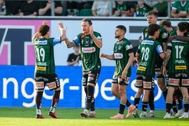 SOCCER - BL, Ried vs Rapid RIED,AUSTRIA,22.MAY.26 - SOCCER - ADMIRAL Bundesliga, Europacup play off, SV Ried vs SK Rapid Wien. Image shows the rejoicing of Jussef Nasrawe and Michael Sollbauer (Ried).  GEPAxpictures xDanielaxMoser