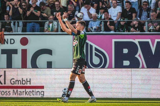 Football Austria, Admiral Bundesliga European Cup Playoff Final ECL 2025 2026, SV Oberbank Ried vs SK Rapid Wien SKR BWT x Oberösterreichische Arena Ried Nikki Havenaar SV Oberbank Ried with the goal to 0 1 cheers, goal celebration Copyright: xLukasxBierederx