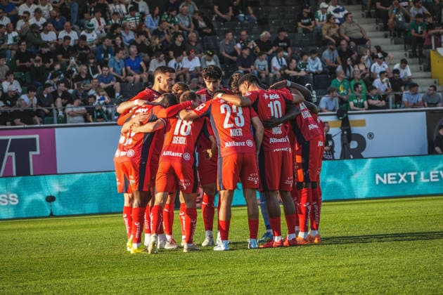 Football Austria, Admiral Bundesliga European Cup Playoff Final ECL 2025 2026, SV Oberbank Ried vs SK Rapid Wien SKR BWT x Oberösterreichische Arena Ried team photo, team photo Copyright: xLukasxBierederx
