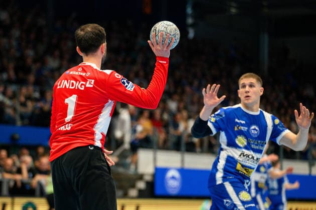Matija Spikic ThSV Eisenach, 01 , Vukasin Antonijevic ThSV Eisenach, 41 GER, ThSV Eisenach v TBV Lemgo Lippe, 1 Daikin Handballbundesliga, Handball, Matchday 32, Season 2025 2026, 22 05 2026 GER, ThSV Eisenach v TBV Lemgo Lippe, 1 Daikin Handballbundesliga, Handball, Matchday 32, Season 2025 2026, 22 05 2026 Eisenach Copyright: xEibner-Pressefoto MartinxHerbstx EP_MHT