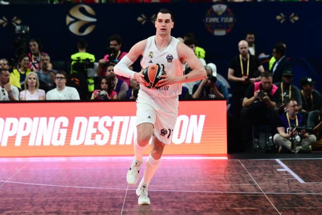 Valencia Basket v Real Madrid Euroleague Final Four Mario Hezonja of Real Madrid during the Euroleague match, Final Four Semifinal between Valencia Basket v Real Madrid played at ATHENS Telekom Center Athens Stadium on May 22nd 2026 in Athens Greece Athens Greece Basketball Copyright: xAgenciaxLOFx