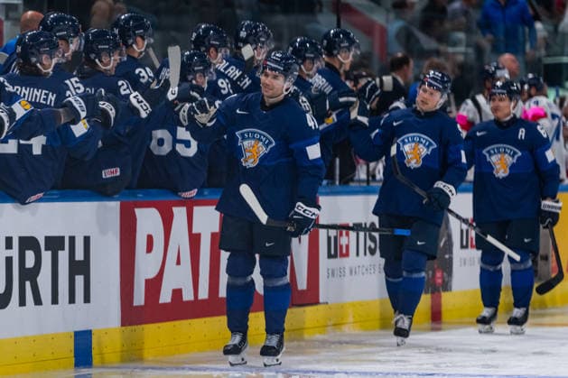 ZURICH, SWITZERLAND - MAY 22: Ville Hainola (Finland, 41) during his 1:0 goal celebration during the Preliminary Round - Group A Match 35 between Finland and Great Britain at the IIHF Ice hockey, Eishockey World Championship, WM, Weltmeisterschaft 2026, Swiss Life Arena on May 22, 2026 in Zurich, Switzerland. Zurich Switzerland Copyright: xTimoxSteinx