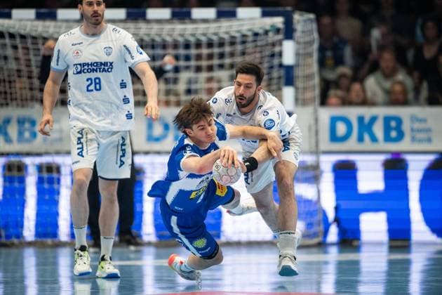 DAIKIN HBL HANDBALL MEN 1 BL 32 GAME DAY THSV EISENACH TBV LEMGO LIPPE FOR EDITORIAL PURPOSES ONLY p 22 05 2026 Eisenach DAIKIN HBL Handball 1 Bundesliga Men Season 2025 2026 32 Matchday Werner Assmann Halle ThSV Eisenach TBV Lemgo Lippe in photo Stephan Seitz 44 ThSV Eisenach in duel with Tim Suton 23 TBV Lemgo Lippe Germany Thuringia Eisenach Copyright SaschaxFromm Copyright: SaschaxFromm doc85ykggwhherhvog7nqv ,EDITORIAL USE ONLY Copyright: SaschaxFromm