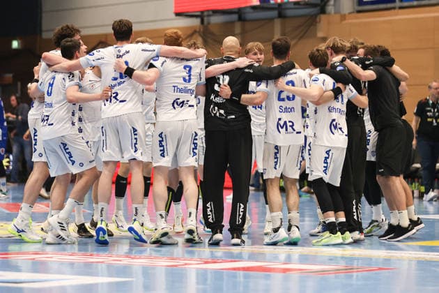 2026 05 22, xkwix, Handball, HBL, ThSV Eisenach TBV Lemgo Lippe, Werner Aßmann Halle, 32 Matchday, Season 2025 2026 The team from Lemgo celebrates after victory Photo xKamilxWilkowskixPressefotoKochx Thüringen Germany